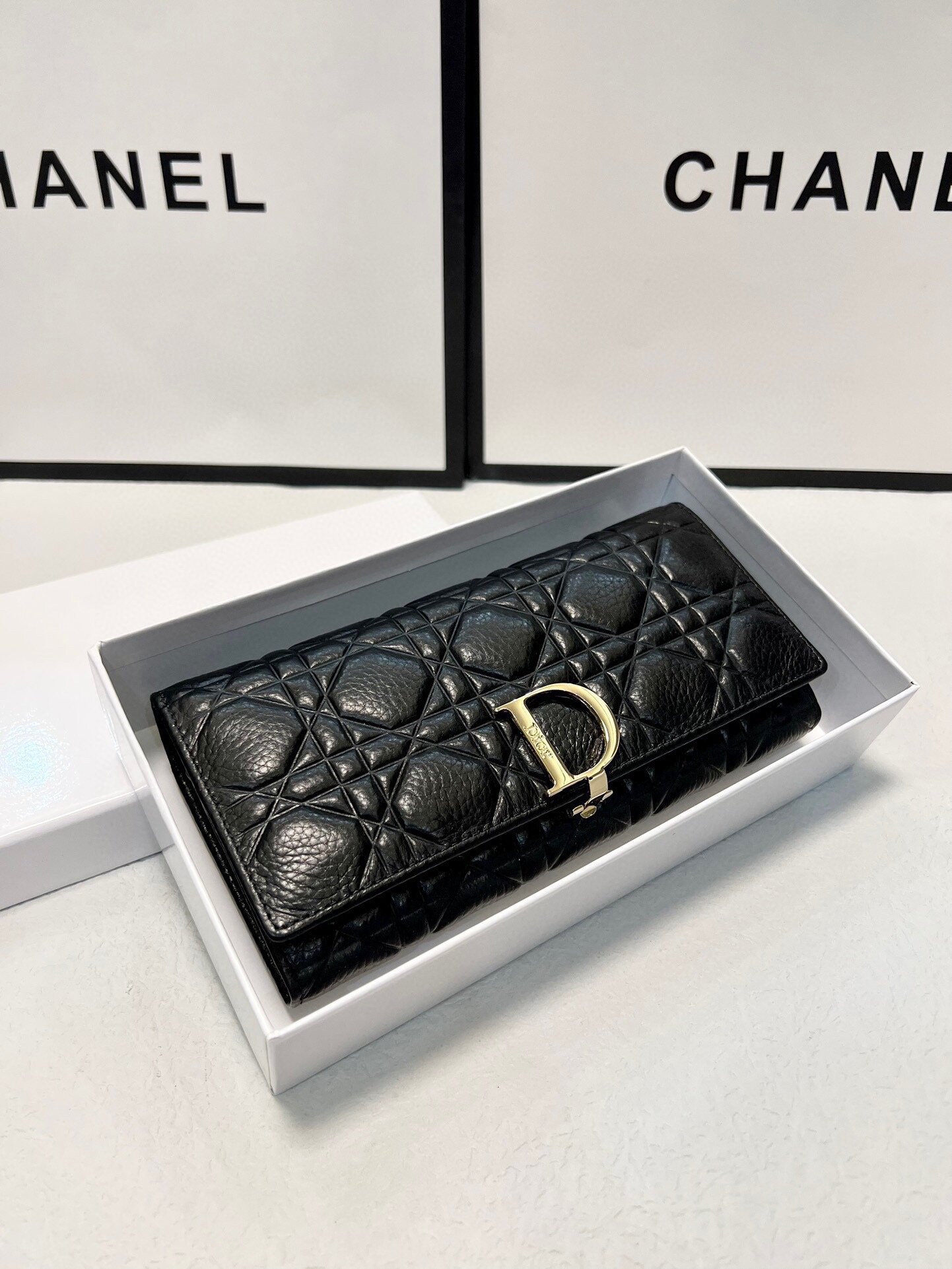 Dior wallet 19x10 1